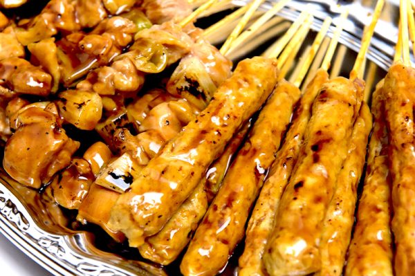 2種の焼き鳥盛り合わせ【HOT】Lサイズ（カトラリー6セット）